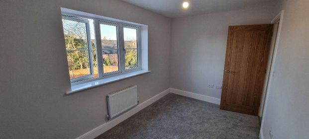 2 bedroom semi-detached house to rent - Photo 1