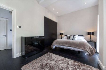 A contemporary apartment benefitting from a private terrace. - Photo 5