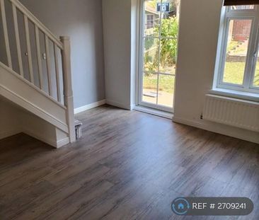 2 bedroom end of terrace house to rent - Photo 4