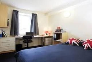 1 Bed - Tumbling Hill Street, University, Bd7 - Photo 3