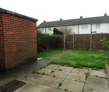 Cameron Close - Photo 2