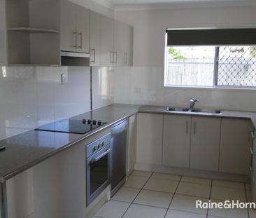 4/63 BARNEY ST, Barney Point, QLD 4680 - Photo 4