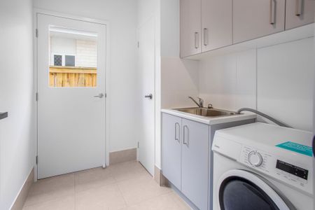 Fully Furnished 3 Month Lease Opportunity - Photo 4