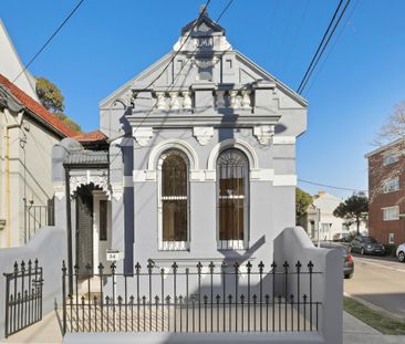 Newtown - Photo 1