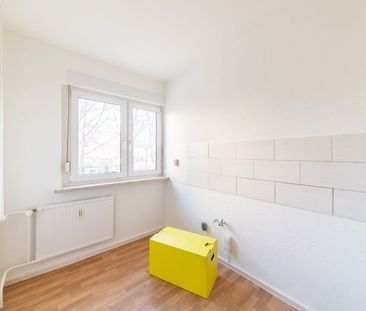 Helle 2-Raumwohnung mit Einbauküche und gemütlichem Balkon - Photo 4