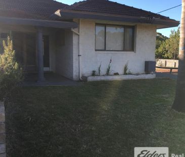 Coastal with Character - Photo 6