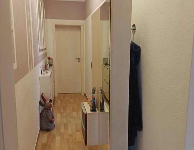 3-Raum-Altbauwohnung Dresden/Striesen zur Nachmiete - Photo 1