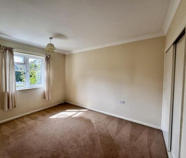 2 bedroom bungalow to rent - Photo 2