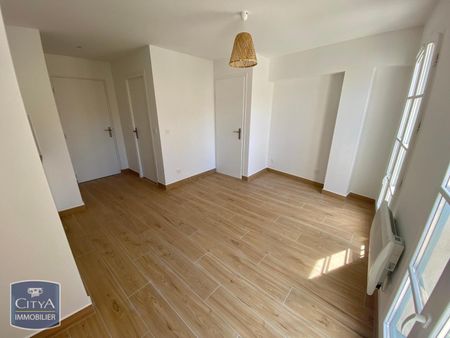Location Appartement 1 pièce 20m² TOULON 83000 - Photo 2