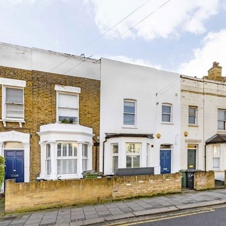 Ferndale Road, SW4 7RU, London - Photo 4