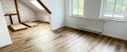 Helle Dachgeschosswohnung - Photo 1