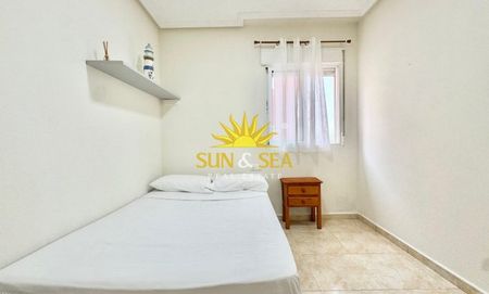 2-BEDROOM APARTMENT - TORREVIEJA - Foto 3