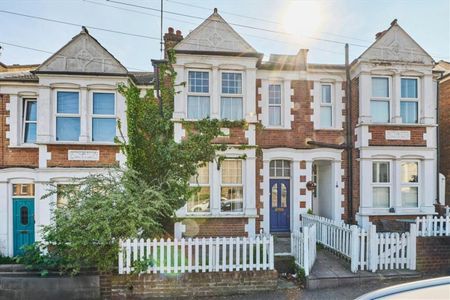 Wyndcliff Road, SE7, London - Photo 3