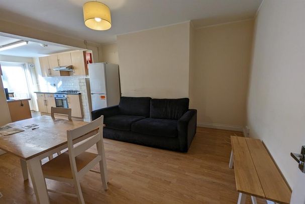 5 bedroom terraced house to rent - Photo 1