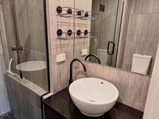 2 bedroom apartment in Kingsland - Photo 1