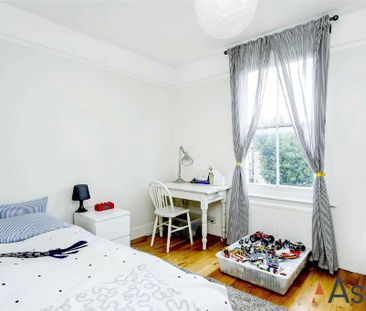 4 bedroom terraced house to rent - Photo 4