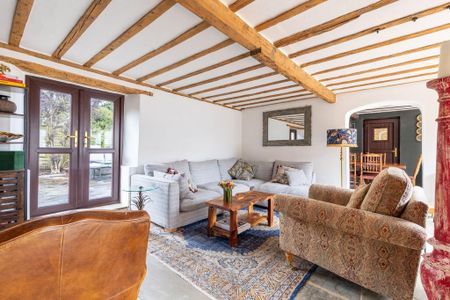 4 bedroom property to rent - Photo 3