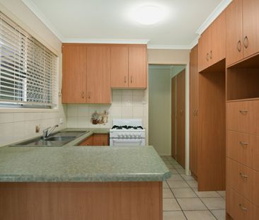 45 Wine Drive, Wilsonton Heights - Photo 6