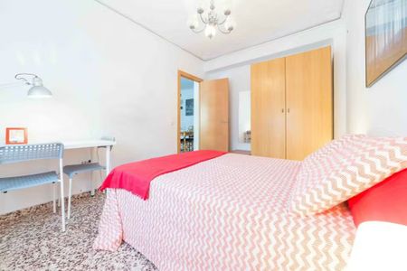 Carrer de l'Enginyer José Sirera, Valencia, Valencian Community 46017 - Photo 3