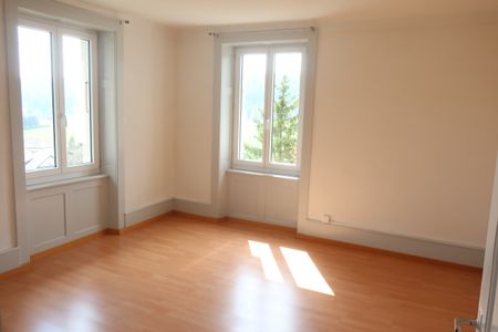 Charmant 3,5 pièces au centre de Tramelan - Photo 3