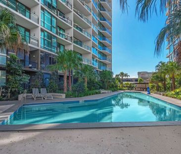 Stylish 2-Bedroom Urban Retreat in Newstead with Luxury Amenities - Photo 4