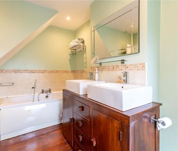 3 bedroom end of terrace house to rent - Photo 1