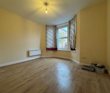 Wellesley Road, Eastbourne - Photo 2