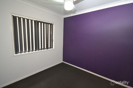 Low Maintenance Home - Photo 4