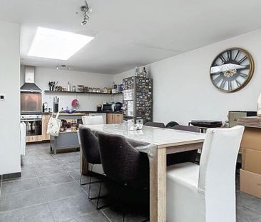 Appartement te huur in Luingne voor € 865 met 2 slaapkamers - Photo 3