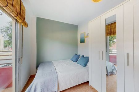 Carrer de Sant Joan de Déu, Valencia, Valencian Community 46011 - Photo 5