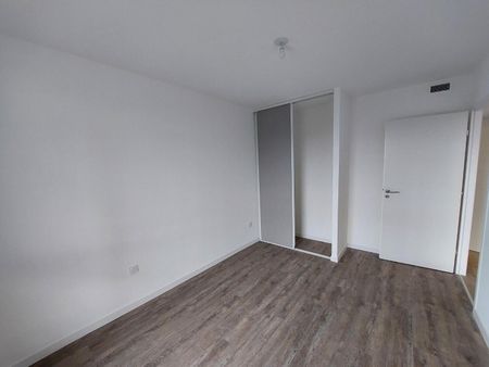 location Appartement T2 DE 45.63m² À POITIERS - Photo 3