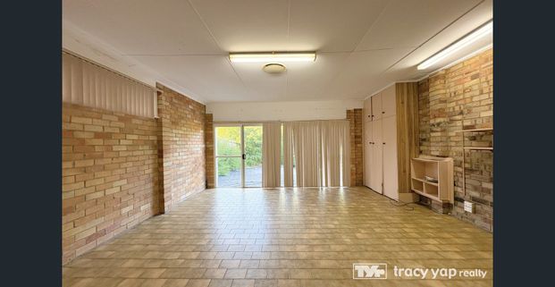 Private & convenient Spacious house - Photo 1