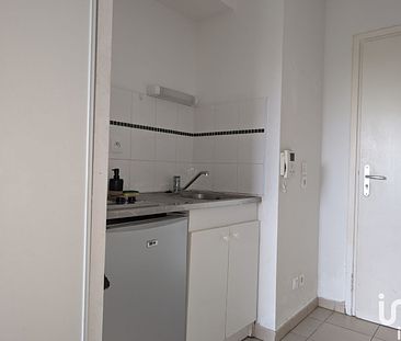 Appartement 1 pièce de 21 m² à Rodilhan (30230) - Photo 2