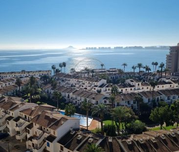 Alquiler de piso en Urbanización Veneziola Golf - Photo 2