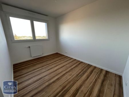 Location Appartement 3 pièces 66m² ANGERS 49000 - Photo 3