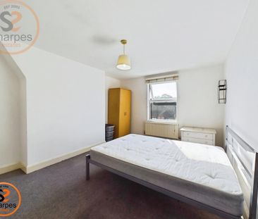 1 bedroom in a house share to rent - Photo 3