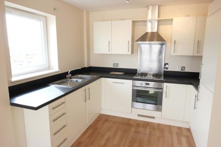 2 bedroom flat to rent - Photo 5