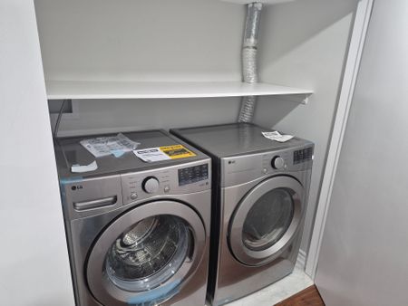 For Lease - 4554 Willow Creek Drive Unit# Bsmt, Mississauga, Ontario - Photo 3