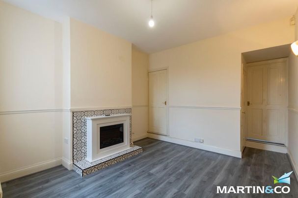 2 bedroom terraced house to rent - Photo 1