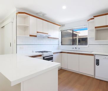 8 Currajong Court - Photo 4