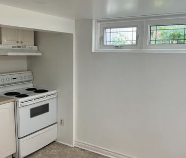 For Lease - 215 Browndale Crescent Unit# Bsmt, Richmond Hill, Ontario - Photo 6