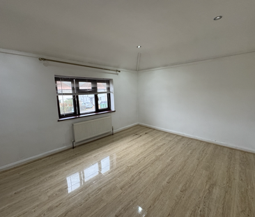 2 bedroom semi-detached house to rent - Photo 6