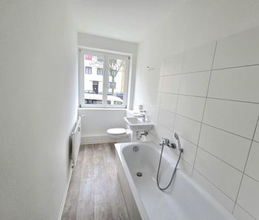 Gemütliche 2-Zimmer-Wohnung mit Loggia in Chemnitz-Hilbersdorf! - Photo 3