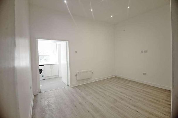 Bolton Road, BL8 - Photo 1