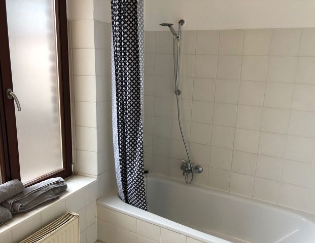 City and Style: Altbau-Apartment im Zentrum Kölns - Photo 1