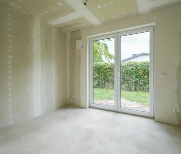 Privatparadies: 3 Zimmer mit Terrasse und eigenem Garten - Photo 2