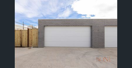 A Beautiful 3-Bedroom Family Home! - Photo 4