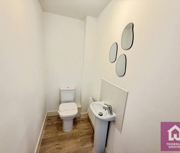 3 bedroom semi-detached house to rent - Photo 6