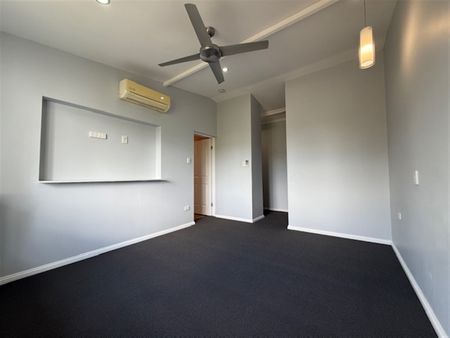 Neat & Convenient Home in Wulguru + Swimming Pool! - Photo 5