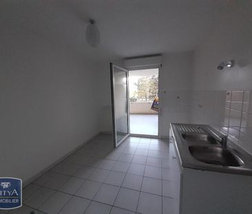 Location Appartement 3 pièces 70m² ST MARTIN D HERES 38400 - Photo 4